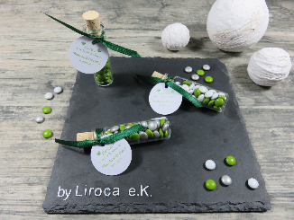 Gastgeschenke Liroca Tischkarten Hochzeit Taufe Kommunion fertige Moderne mal anders Geburtstag günstige.JPG