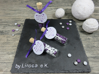 Gastgeschenke Liroca Tischkarten Hochzeit Taufe Kommunion fertige Moderne mal anders Geburtstag günstige.JPG bn