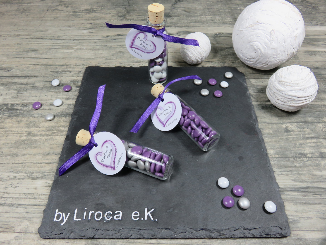 Gastgeschenke Liroca Tischkarten Hochzeit Taufe Kommunion fertige Moderne mal anders Geburtstag günstige.JPG bn